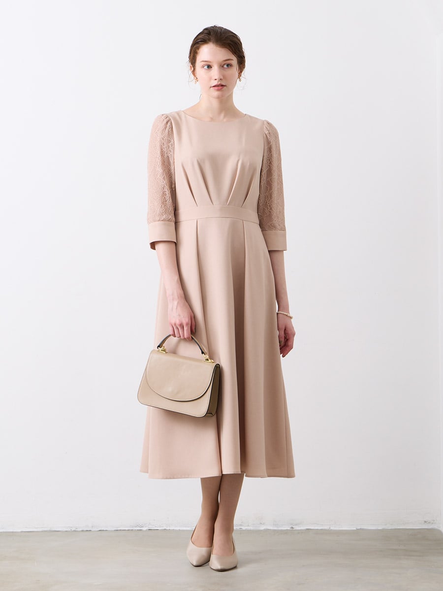 ピンクベージュ