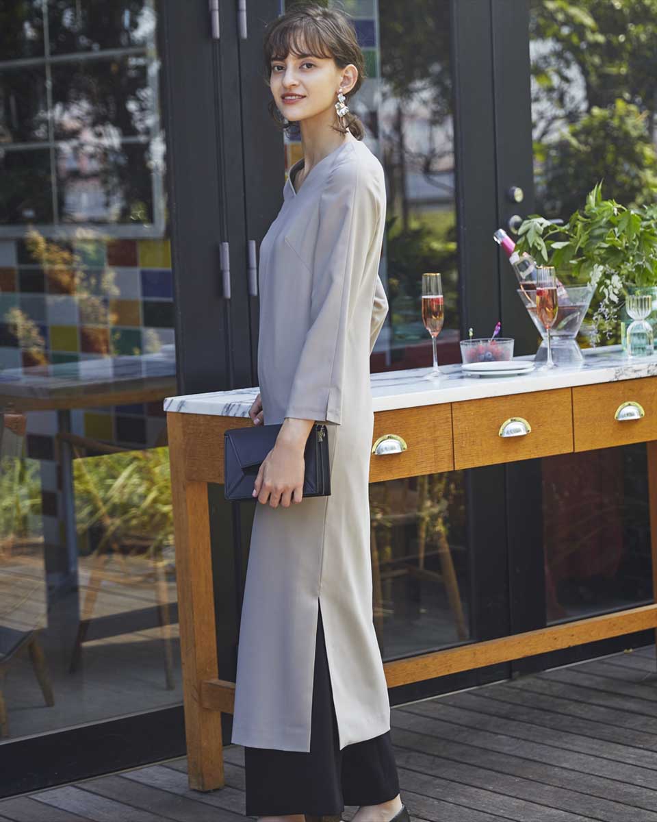 サイドスリット ストレートワンピース M グレー Aimer エメ ミマツグループオンラインストア