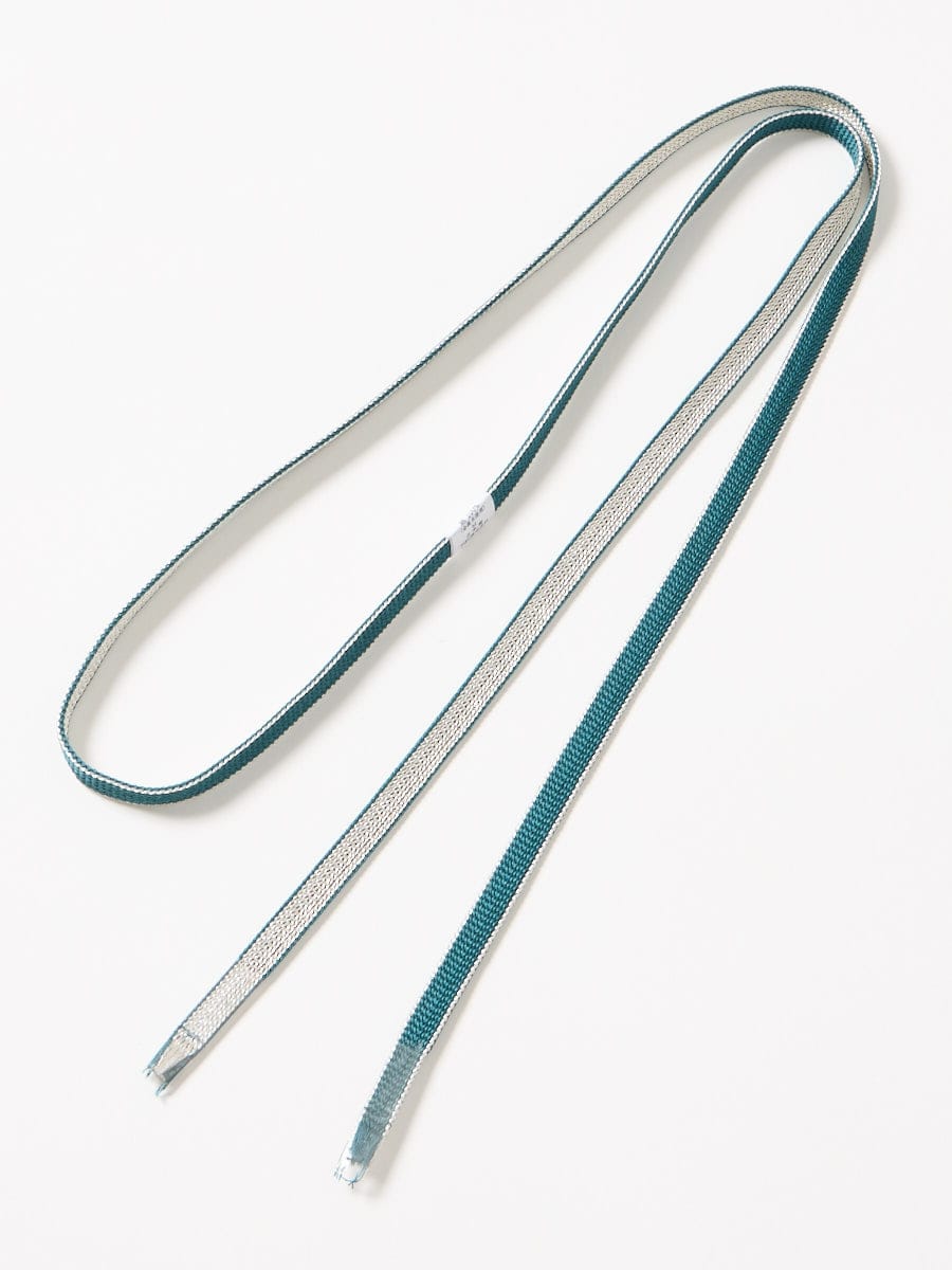 ピーコックグリーン