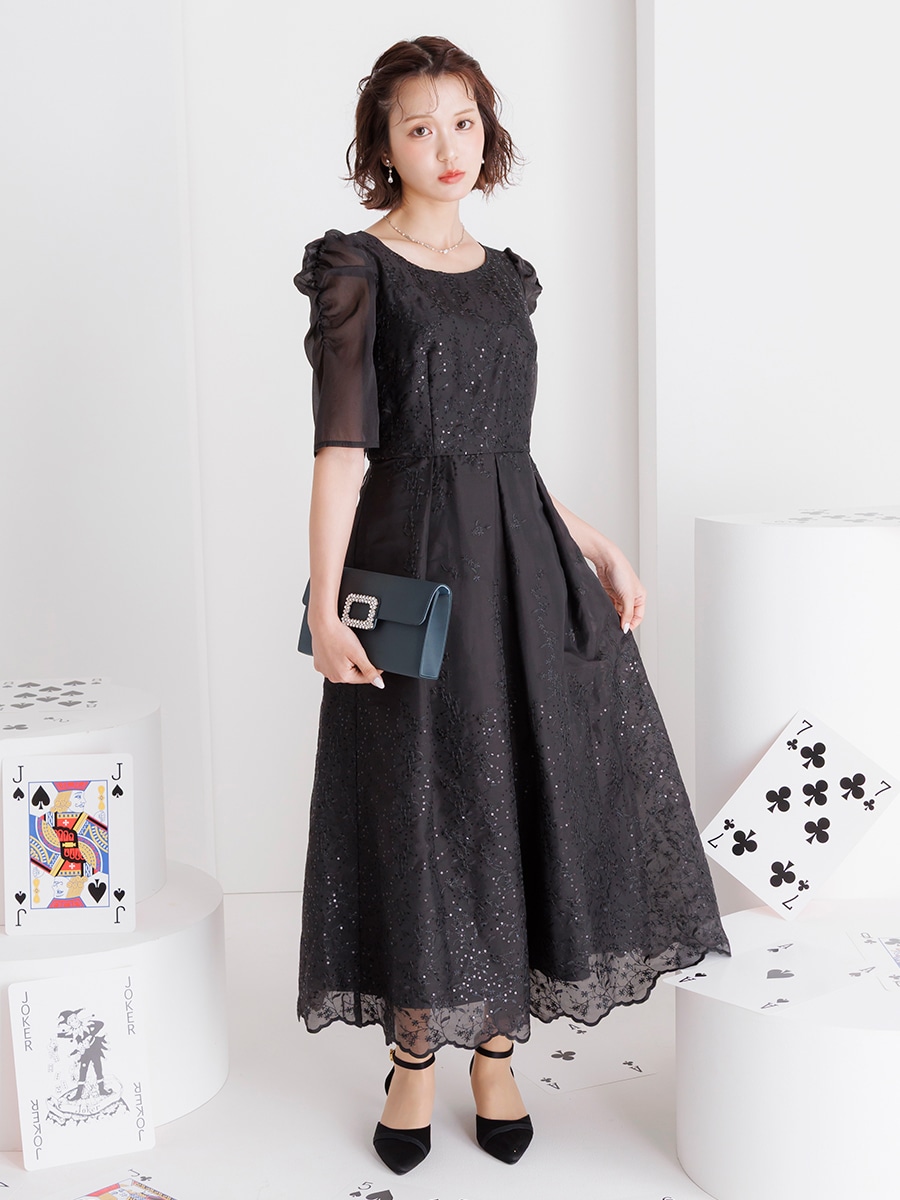 スパンコール小花刺繍フィット＆フレアドレス