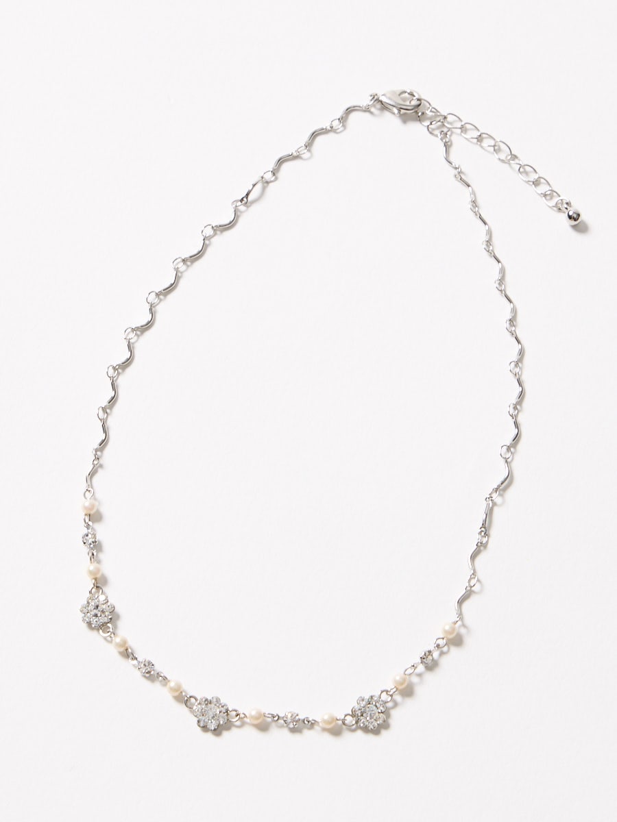 フラワーモチーフウェーブチェーンネックレス