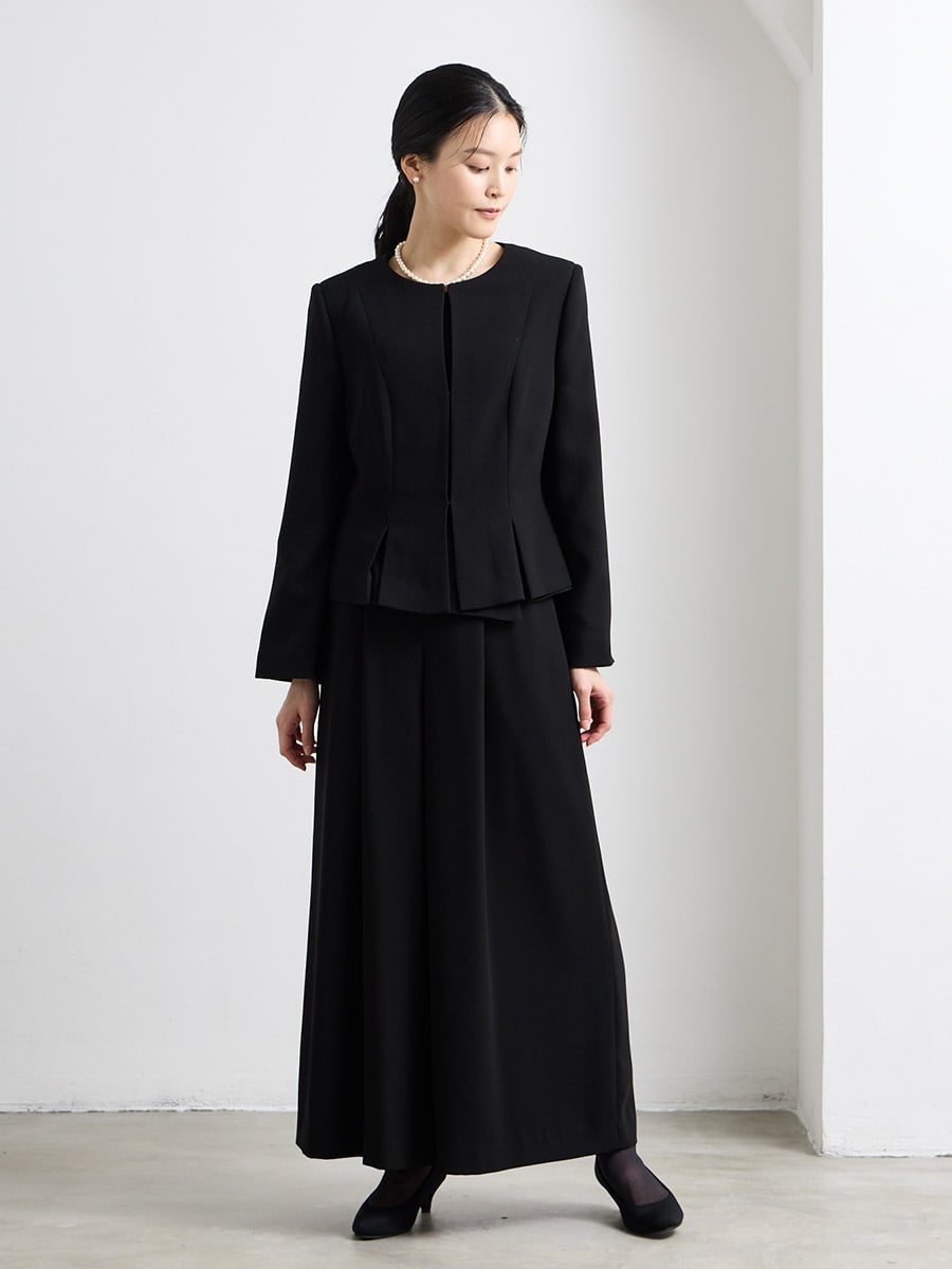 【喪服・礼服】ペプラムブラウス×ワイドパンツ×ノーカラーボックスタックジャケット3点セット