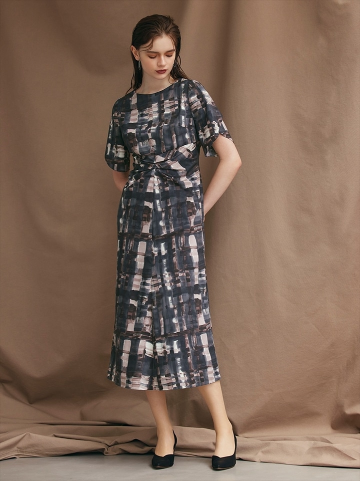 ウエストタックストレートラインドレス|グレー