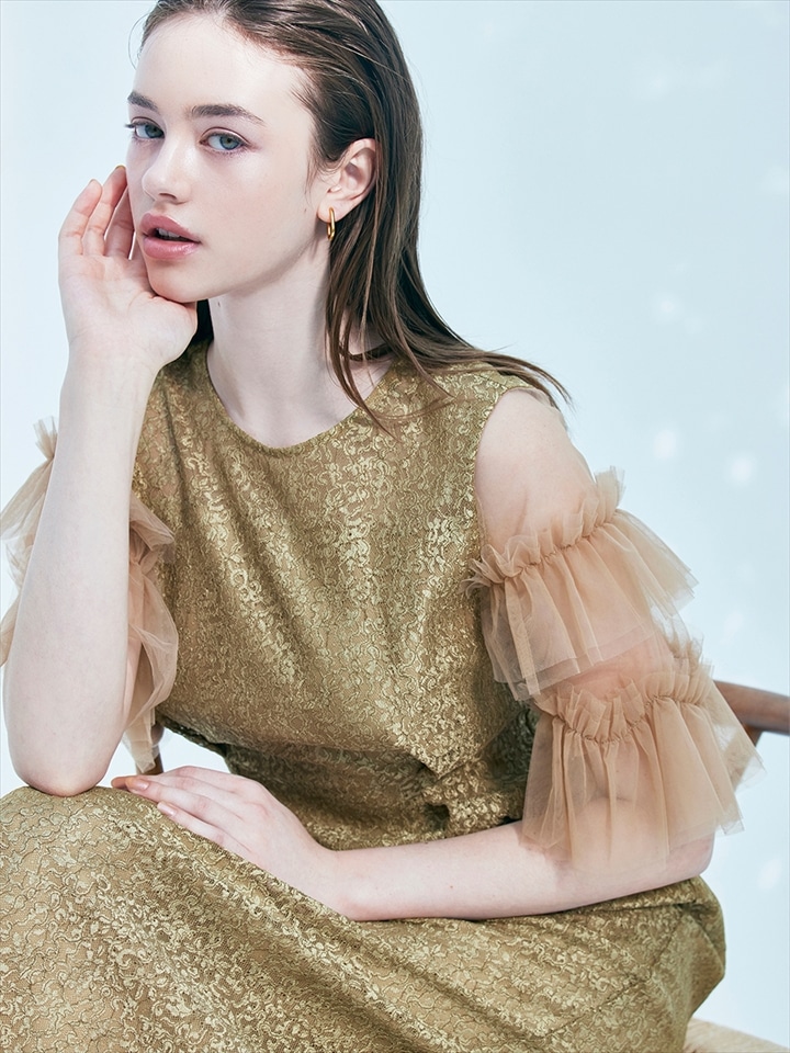 チュールティアードスリーブレースタイトドレス|マスタード