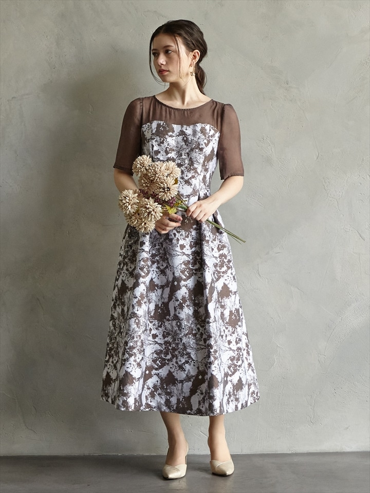 ボタニカルジャカードフィット&フレアドレス|ブラウン