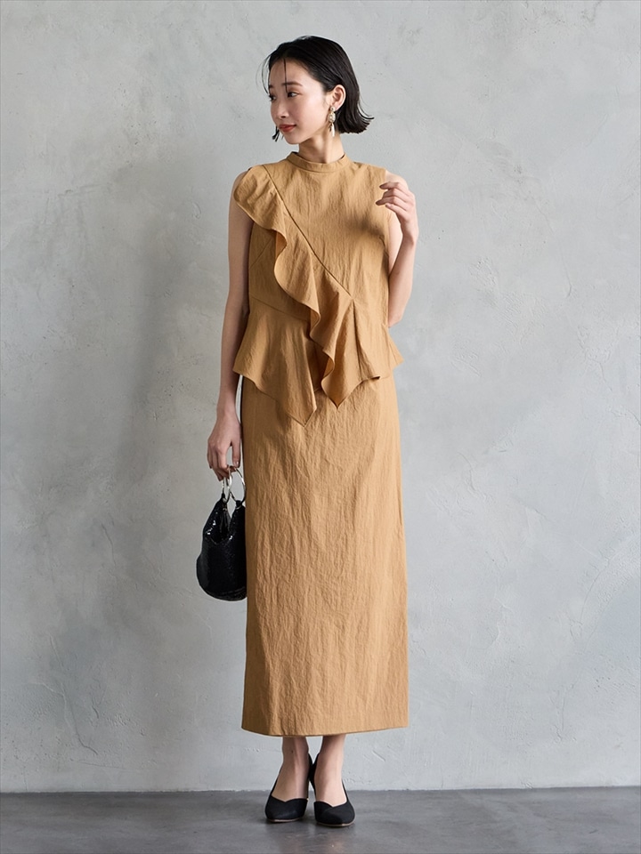 ローグストレッチストライプラッフルIラインドレス|キャメル