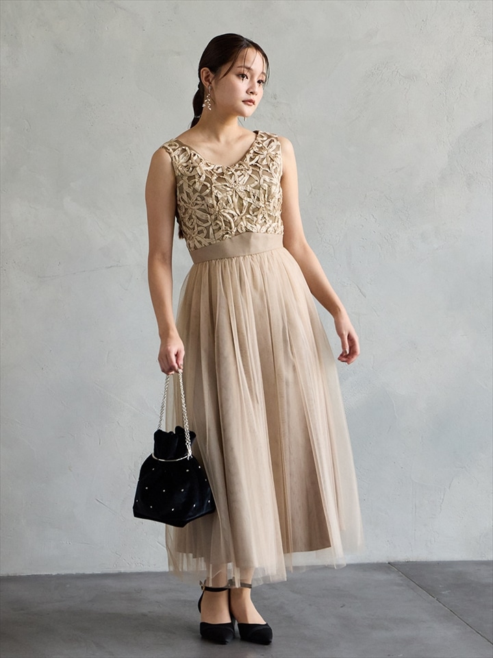 リボンテープ刺繍チュールギャザーフレアドレス|ブラウン