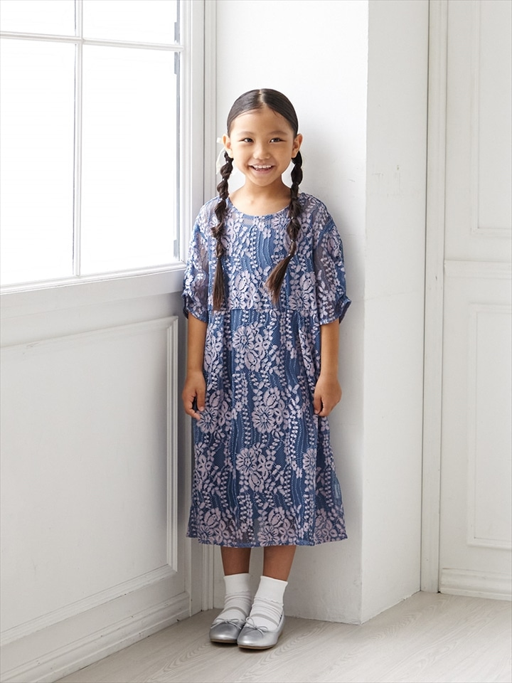 袖付きレースエプロンキッズドレス|サックス