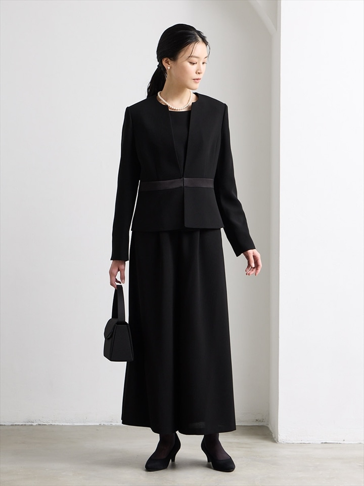 【喪服・礼服】【WEB限定】【洗える・マシンウォッシャブル】ブラックフォーマルアンサンブル3点セット(ウエスト切り替えノーカラージャケット・前開きファスナーブラウス・ワイドパンツ)|ブラック
