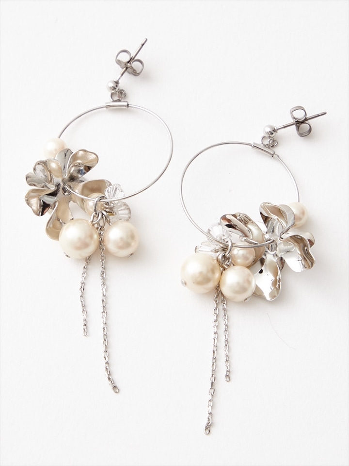 メタルフラワーピアス|シルバー