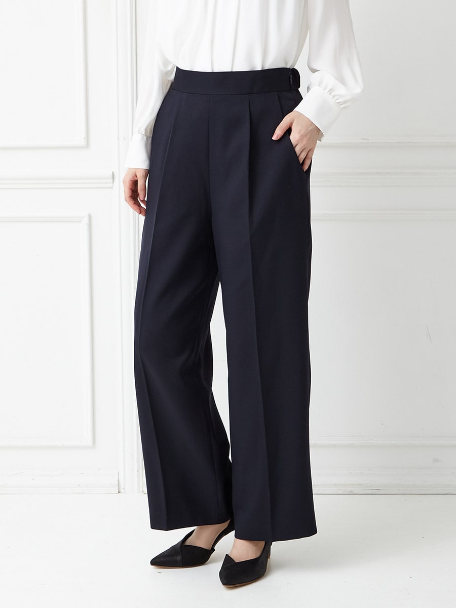 タック入りセンタープレスストレートパンツ|ネイビー