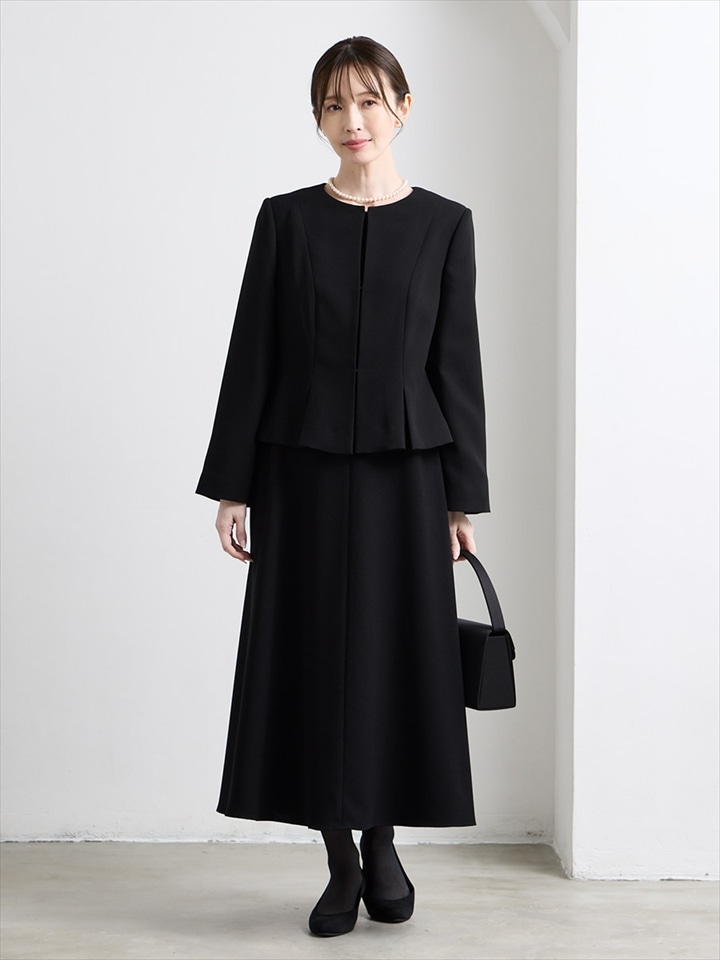 【喪服・礼服】カフススリーブAラインフレアブラックワンピース×ノーカラーボックスタックジャケット2点セット|ブラック