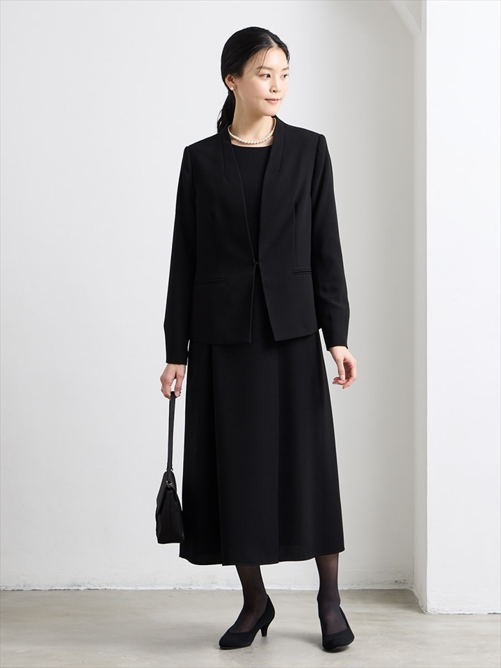 【喪服・礼服】【ウォッシャブル】アシンメトリータックテントラインブラックワンピース×Vネックノーカラージャケット2点セット|ブラック