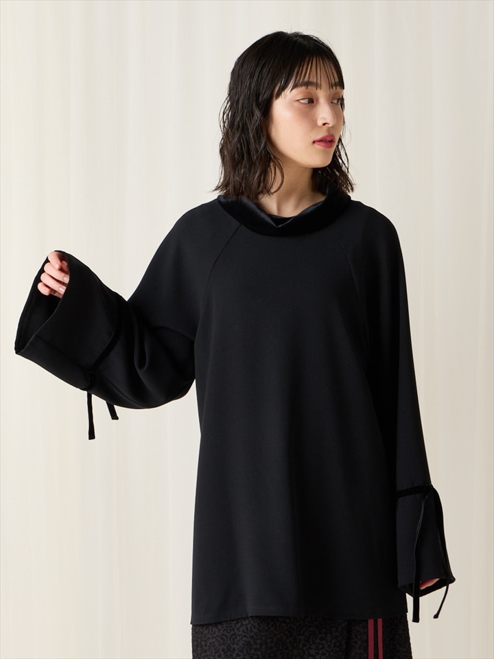 クルエレ ベロアロールカラーブラウス|ブラック