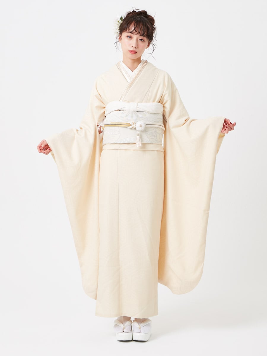 【予約商品】振袖単品「華亀甲」|オフホワイト