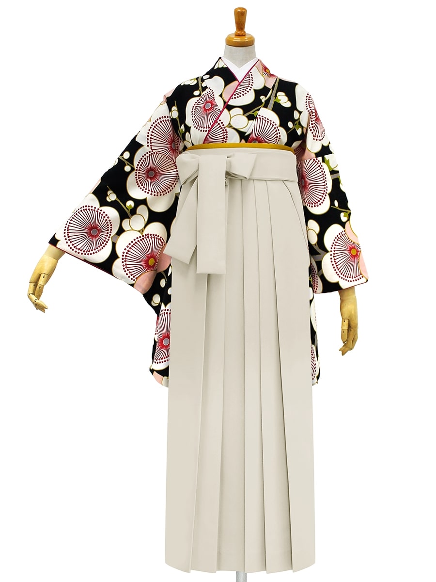 【レンタル商品】レンタル袴「【M0004】梅・黒」|アイボリー