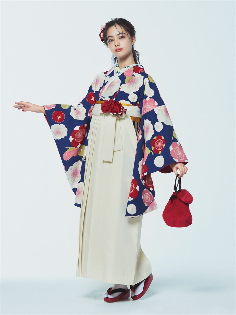 【レンタル商品】レンタル袴「【M2004】梅小町・紺」|オフホワイト