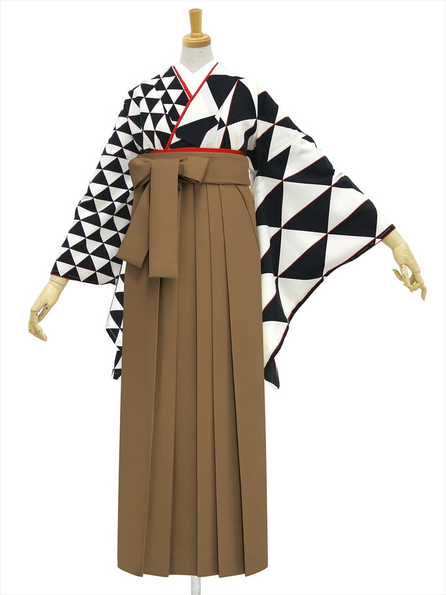 【レンタル商品】レンタル袴「【M0028】ウロコ片身替り・黒」|ブラウン