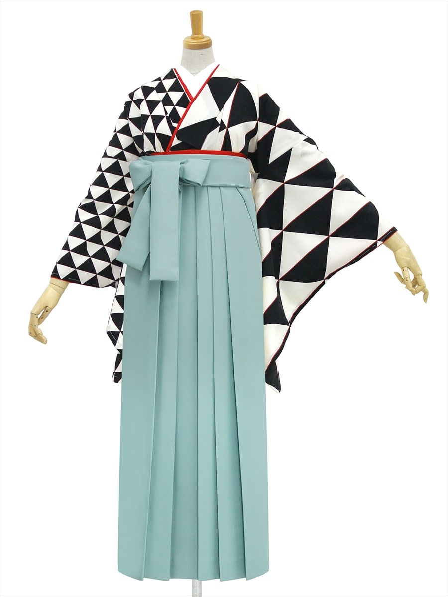 【レンタル商品】レンタル袴「【M0028】ウロコ片身替り・黒」|ライトグリーン