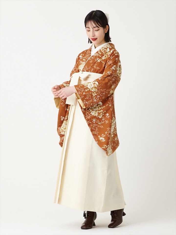 【レンタル商品】レンタル袴「【M0084】 ガーデン・テラコッタ」|オフホワイト