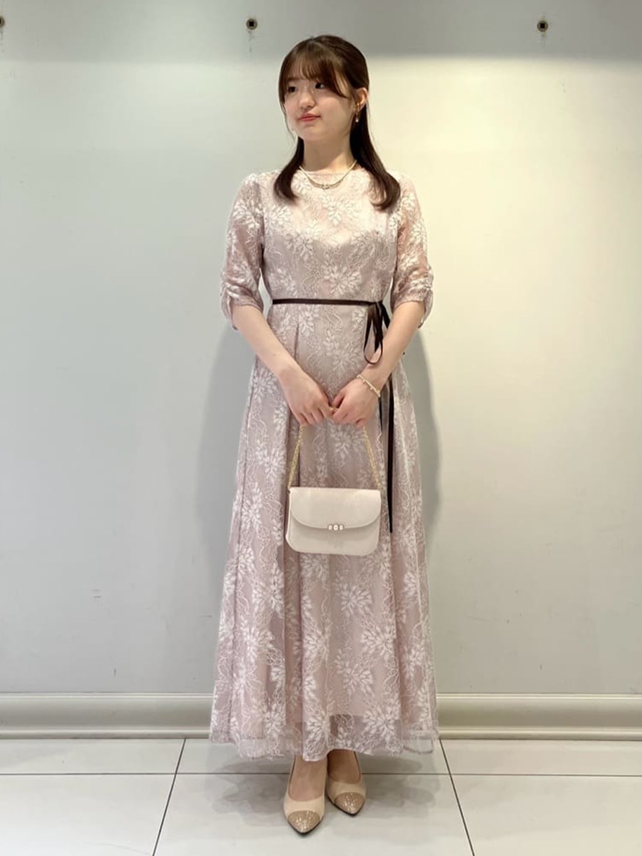 ドレスの着こなしをSTAFFが身長別に紹介｜結婚式ドレス通販